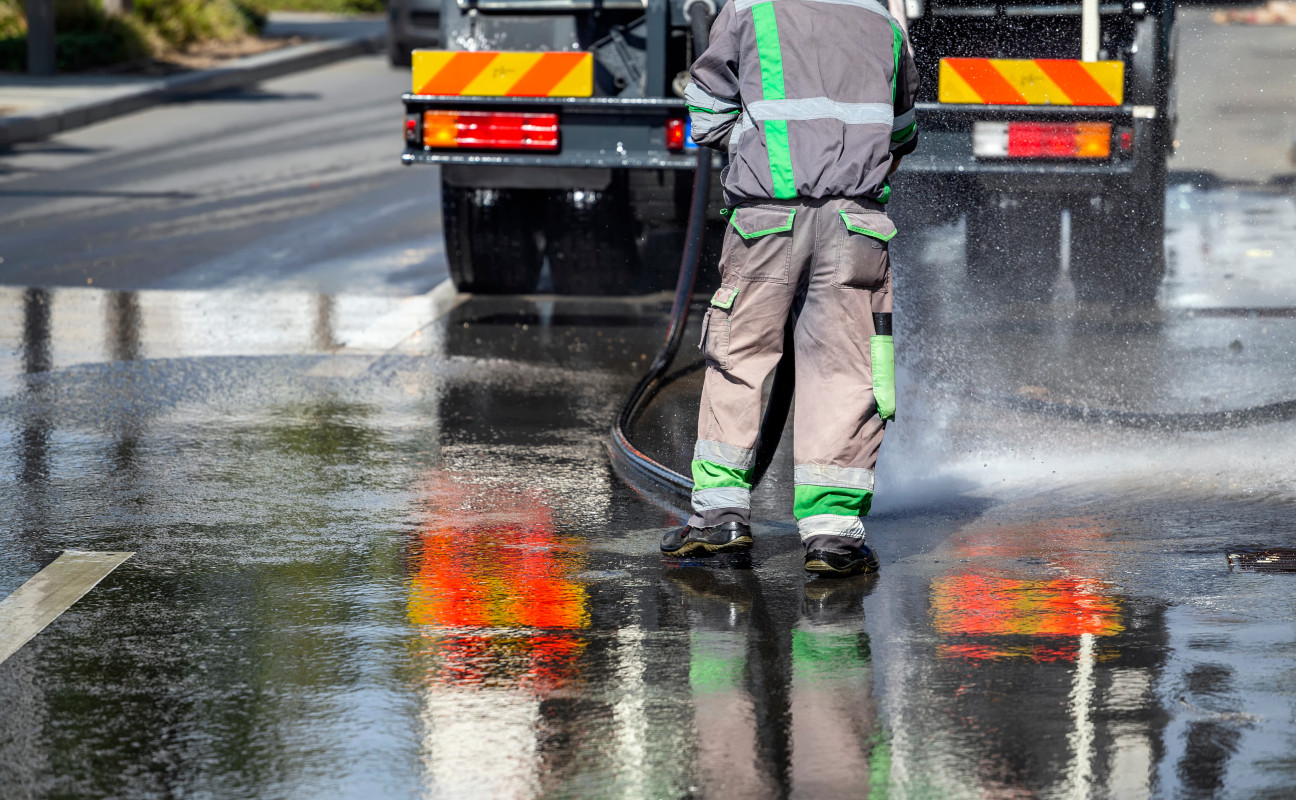 VKS Cubas Limpiezas · Limpiezas, Desatascos y Vaciados con Servicio Urgente 24h en Barcelona